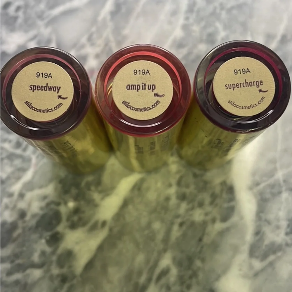 Stila 100% authentic
